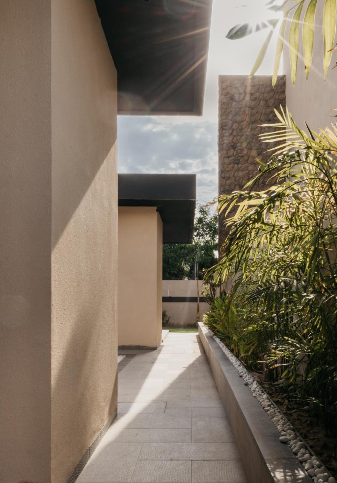 Luxury Lofts Hotel Amritsar Exterior foto