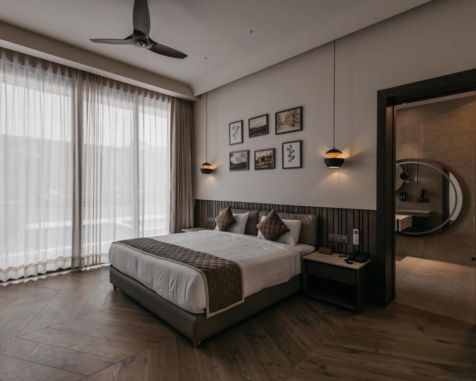 Luxury Lofts Hotel Amritsar Exterior foto